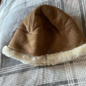 UGG Australia Sterling Hat Tan